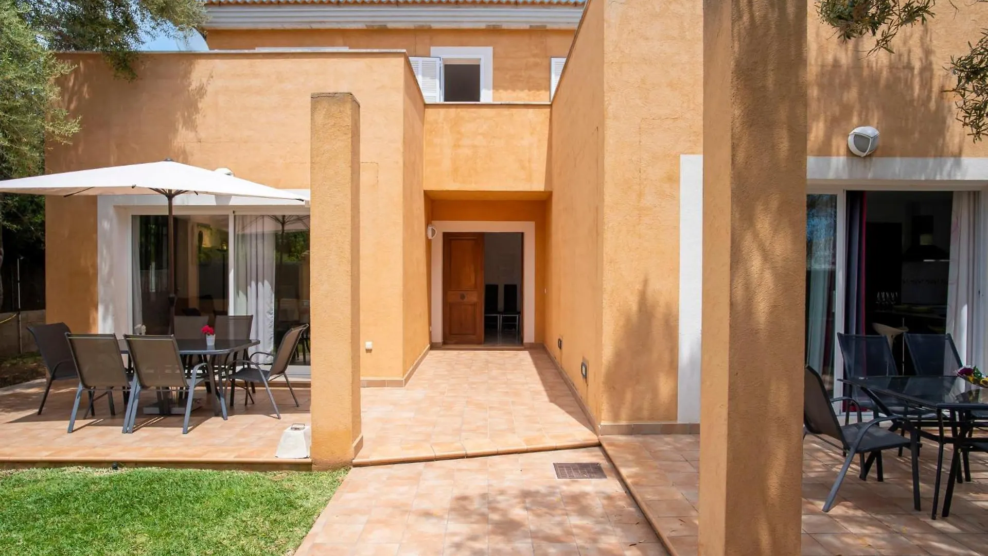 Holiday Home Sa Coma 12 Pax- By Interhome 0*, Sa Coma (Mallorca)